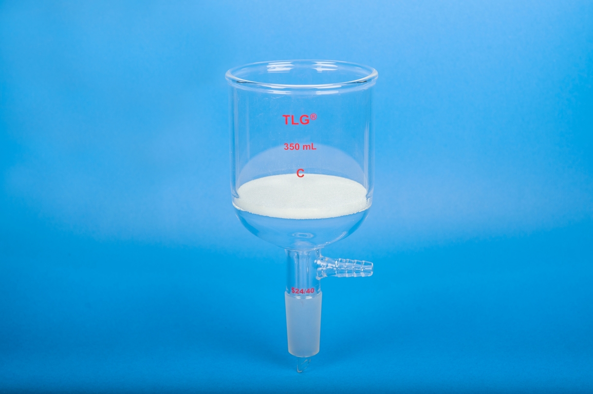 Filter Funnel, Buchner, Inner Joint, Capacity 60mL, Joint 14/20, Frit O.D. 40mm, Porosity Medium